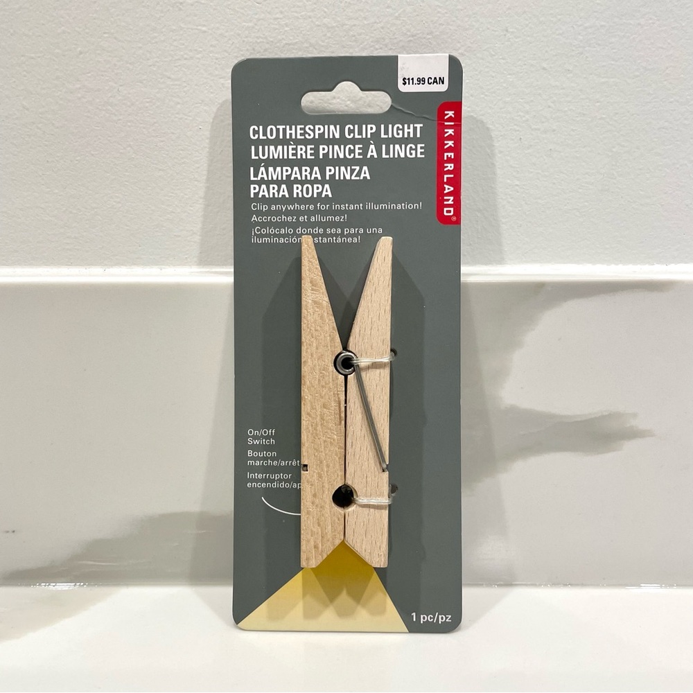 🔵3/$25 NEW Kikkerland Clothespin Clip Light